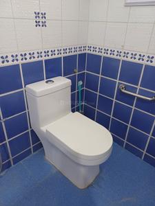 Bathroom Image of 1680 Sq.ft 3 BHK Independent House for rent in KK Nagar Chennai for Rs. 50000