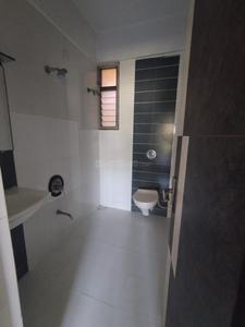 Bathroom Image of 3200 Sq.ft 3 BHK Apartment / Flat for sale in Thaltej Ahmedabad for Rs. 24000000
