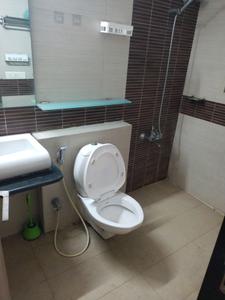 Common Bathroom Image of 1518 Sq.ft 3 BHK Apartment / Flat for sale in Hubtown Seasons, Chembur Mumbai for Rs. 45500000