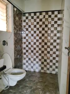 Common Bathroom Image of 1050 Sq.ft 2 BHK Apartment / Flat for sale in Lalani Residency, Thane West Thane for Rs. 9900000