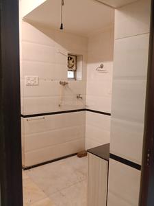 Bathroom Image of 1500 Sq.ft 3 BHK Apartment / Flat for rent in Alaknanda New Delhi for Rs. 74000