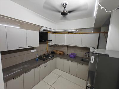 Kitchen Image of 1760 Sq.ft 3 BHK Apartment / Flat for rent in Sthapatya Bliss, Shilaj Ahmedabad for Rs. 40000