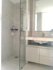 Bedroom Three Image of 1450 Sq.ft 3 BHK Apartment / Flat for rent in Lake Enclave, Hiranandani Estate Thane for Rs. 85000