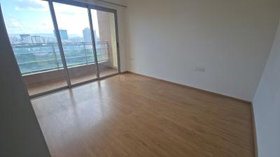 Bedroom Image of 1003 Sq.ft 2 BHK Apartment / Flat for sale in Amanora Adreno Towers, Hadapsar Pune for Rs. 14000000