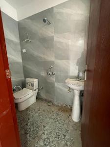Bathroom Image of 850 Sq.ft 2 BHK Builder Floor for sale in Indraprashtha Yojna Ghaziabad for Rs. 2800000