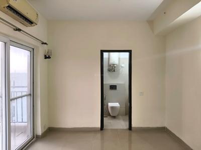 Bedroom Image of 2077 Sq.ft 3.5 BHK Apartment / Flat for sale in Spaze Privy, Sector 72 Gurgaon for Rs. 26000000