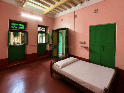 Image of 250 Sq.ft 2 BHK Independent House for rent in Maniktala, Kolkata for Rs. 15000