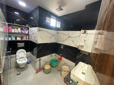 Bathroom Image of 1080 Sq.ft 3 BHK Builder Floor for sale in New Ashok Nagar New Delhi for Rs. 10000000