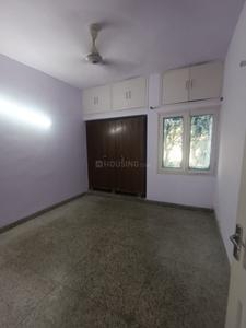 Bedroom Image of 1850 Sq.ft 3 BHK Apartment / Flat for sale in Sector 29 Noida for Rs. 24500000