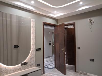 Bedroom Image of 2250 Sq.ft 4 BHK Builder Floor for sale in Raja Garden New Delhi for Rs. 40000000