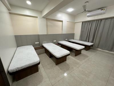Bedroom Image of Shree Niketan  in Kandivali West, Mumbai