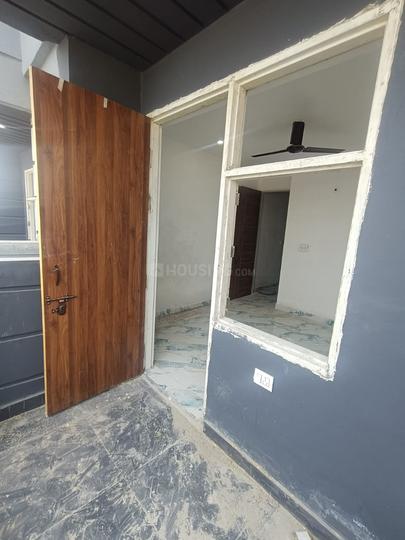 Maidan Garhi Bedroom 1
