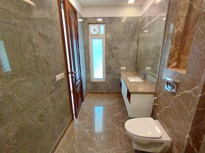 Bathroom Image of 2700 Sq.ft 3 BHK Builder Floor for sale in Navjeevan Vihar New Delhi for Rs. 105000000