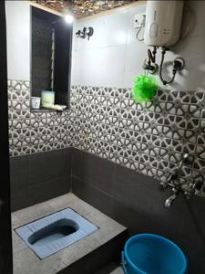Bathroom Image of Anand pg in Bandra West, Mumbai