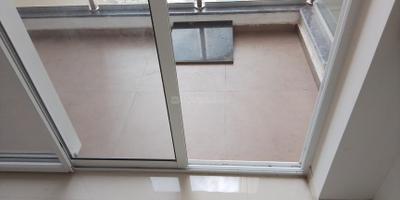 Balcony Image of 1000 Sq.ft 2 BHK Apartment / Flat for rent in Runwal The Central Park, Chinchwad Pune for Rs. 33500