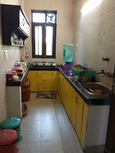Kitchen Image of 1620 Sq.ft 2 BHK Apartment / Flat for sale in Varun Enclave, Sector 28 Noida for Rs. 26500000