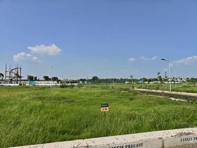 Image of 1000 Sq.ft Residential Plot / Land for sale in Padappai, Chennai for Rs. 3500000