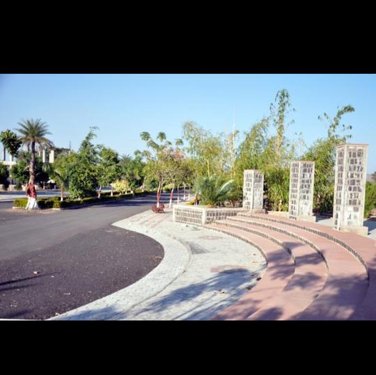 KPS Farmville Main Image 1