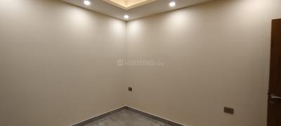 Bedroom Image of 2000 Sq.ft 2 BHK Apartment / Flat for rent in Merlin Usha, New Alipore Kolkata for Rs. 60000