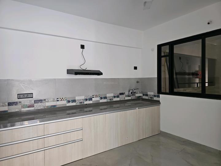 Unique Youtopia by Unique Properties Main Image 1