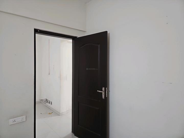 Nyati Elan South I Main Image 1