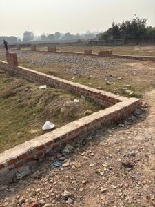 Image of 900 Sq.ft Residential Plot / Land for sale in Sector 104, Noida for Rs. 2000000