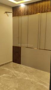 Bedroom Image of 1350 Sq.ft 3 BHK Builder Floor for sale in Paschim Vihar New Delhi for Rs. 29000000