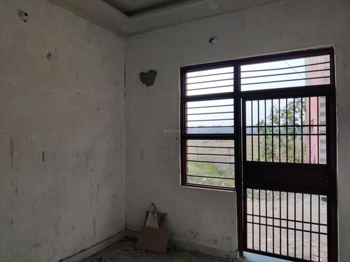 Lal Kuan Main Image 1