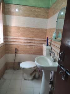 Bathroom Image of 550 Sq.ft 2 BHK Builder Floor for sale in Shastri Nagar Ghaziabad for Rs. 3500000
