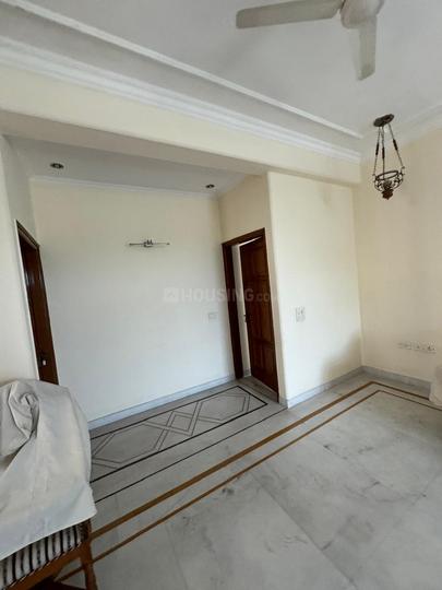 DLF Phase 3 Bedroom 1