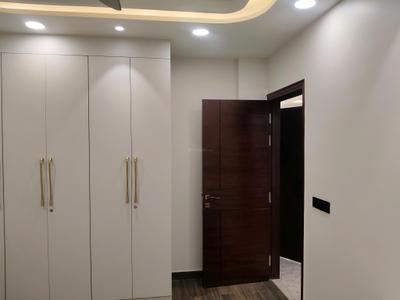 Bedroom Image of 4560 Sq.ft 4 BHK Builder Floor for rent in Paramount Luxury Floors Sushant Lok 3 B Block, Sector 57 Gurgaon for Rs. 140000
