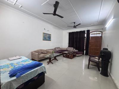 Bedroom Image of 2500 Sq.ft 3 BHK Builder Floor for rent in Sector 15A Faridabad for Rs. 50000