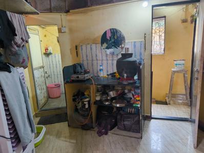 Hall Image of 340 Sq.ft 1 RK Apartment / Flat for rent in Bhandup West Mumbai for Rs. 4000