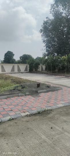 Vibrant Krishna Vatika Main Image 1