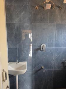 Bathroom Image of 900 Sq.ft 4 BHK Independent House for rent in Vidyaranyapura Bengaluru for Rs. 37000