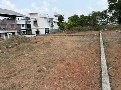 Image of 1600 Sq.ft Residential Plot / Land for sale in Kakkanad, Kochi for Rs. 1249000