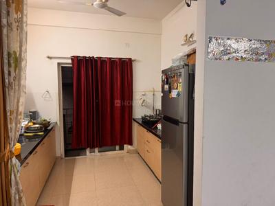 Kitchen Image of 1020 Sq.ft 2 BHK Apartment / Flat for sale in Amanora Sterling Towers R4, Hadapsar Pune for Rs. 13000000