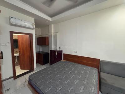 Bedroom Image of 350 Sq.ft 1 RK Studio for rent in Vijay Nagar Indore for Rs. 14999