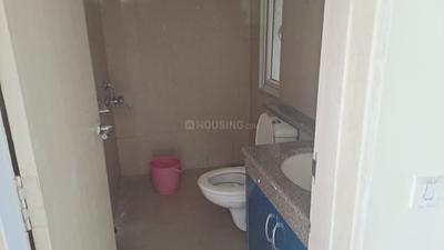 Bathroom Image of 2024 Sq.ft 3 BHK Apartment / Flat for sale in Emaar Palm Heights, Sector 77 Gurgaon for Rs. 29000000