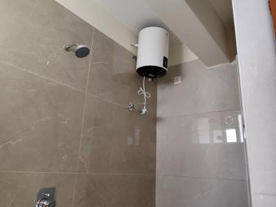 Bathroom Image of 750 Sq.ft 1 BHK Independent House for rent in Whitefield Bengaluru for Rs. 23000