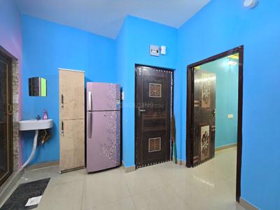 Living Room Image of 500 Sq.ft 2 BHK Apartment / Flat for rent in Tangra Kolkata for Rs. 17400