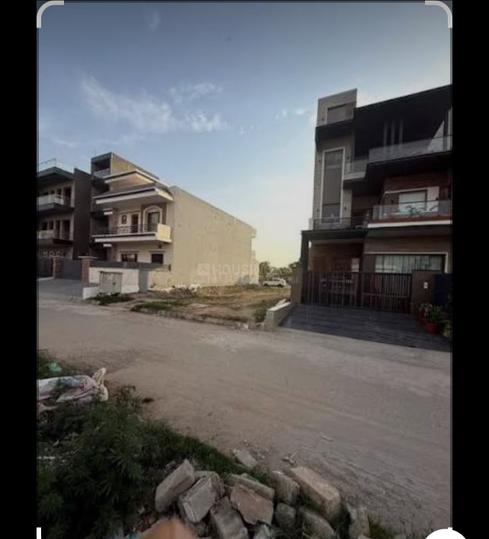Sector 78 Main Image 1