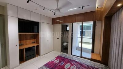 Bedroom Image of 1800 Sq.ft 3 BHK Apartment / Flat for sale in Naranpura Ahmedabad for Rs. 10600000