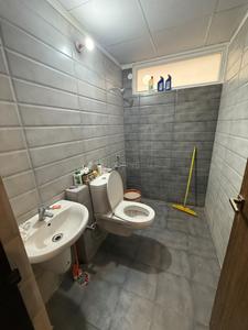 Bathroom Image of 1350 Sq.ft 3 BHK Apartment / Flat for sale in Ubber Mews Gate, Aujala Mohali for Rs. 8500000