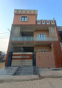 Image of 1080 Sq.ft 4 BHK Duplex for sale in ISBT Dehradun, Dehradun for Rs. 13500000