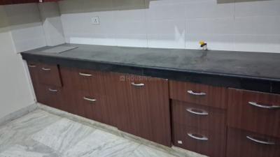 Kitchen Image of 2300 Sq.ft 3 BHK Builder Floor for rent in Sector 43 Gurgaon for Rs. 75000