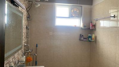 Bathroom Image of 1850 Sq.ft 4 BHK Penthouse for sale in Gomti Nagar Extension Lucknow for Rs. 22800000