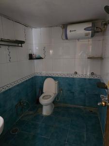 Bathroom Image of 2350 Sq.ft 3.5 BHK Villa for rent in Kukatpally Hyderabad for Rs. 45000