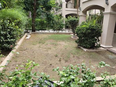 Image of 6750 Sq.ft 3 BHK Villa for sale in Sanskruti Sentossa Greens, Vaishno Devi Circle, Ahmedabad for Rs. 70000000