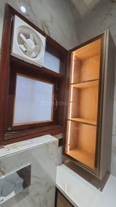 Kitchen Image of 1800 Sq.ft 3 BHK Builder Floor for sale in Shivalik New Delhi for Rs. 35000000